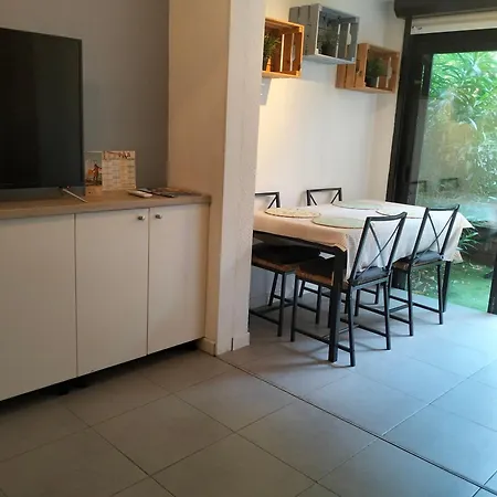 Le Lagon Bleu Borneo * Fréjus