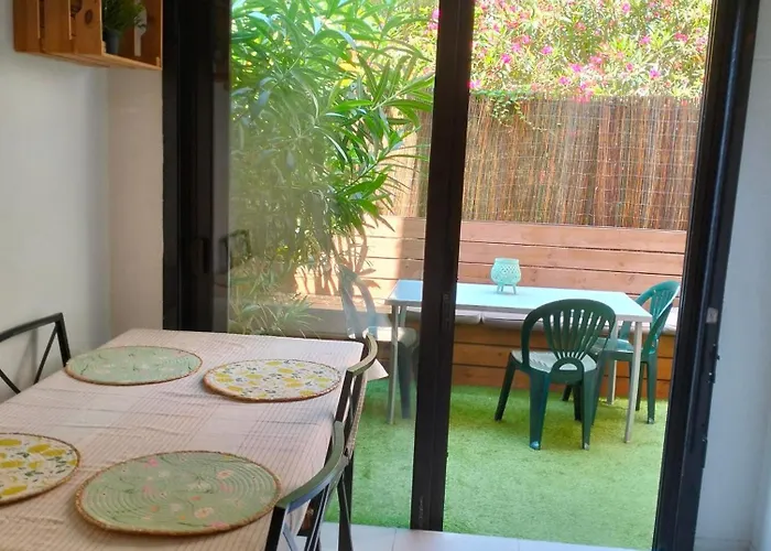 Le Lagon Bleu Bornéo *